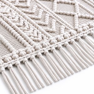 nuLOOM Dot Aztec Indian rug