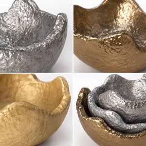 Set of decorative bowls